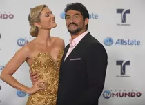 Sonya Smith şi-a refăcut viaţa după divorţul de Gabriel Porras