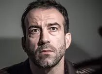 HBO pregăteşte un nou serial românesc, cu Şerban Pavlu