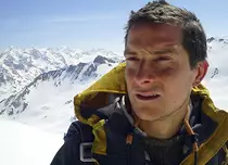 Bear Grylls se întoarce pe Everest pentru Discovery