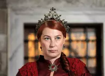 Hurrem pune la cale îndepărtarea Sultanei Fatma din Palat