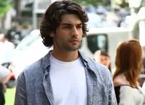 Sukru Ozyildiz (“Dragoste la prima vedere”): “Frumusețea fără inteligență e nulă!”