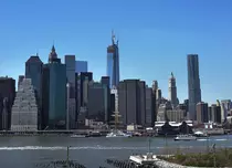 Discovery Channel va difuza în premieră seria "Super zgârie-nori"