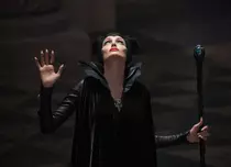 Angelina Jolie e dorită în „Maleficent 2”
