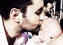 Smiley e năşit-o pe fetiţa lui Pavel Bartoş 