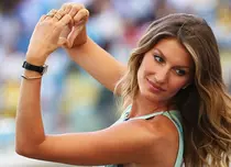 Gisele Bündchen este de 7 ani cel mai bine plătit fotomodel