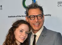 Jeff Goldblum s-a logodit în Hawaii