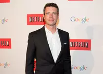 Actorul Scott Foley („Scandal”) va deveni din nou tătic