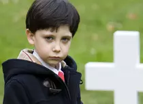 Serialul „Damien”, inspirat de „The Omen”, a fost aprobat