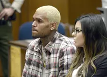 Chris Brown s-a maturizat la închisoare
