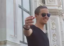 Andrei Leonte a făcut turul Europei cu maşina