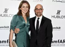 Stanley Tucci şi Felicity Blunt vor deveni părinţi