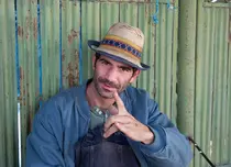 Cum arată fiica lui Toma Cuzin, Firicel din „Las Fierbinți”. Meda a jucat în filme cu Armand Assante