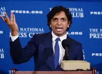 Încă un film semnat de Shyamalan 