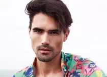 FOTO: Noul „Burlac” al Antenei 1, Andrei Andrei, s-a îndrăgostit de Portugalia