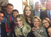 De ziua ei de naştere, Gaby Spanic a gătit pentru invitaţi 