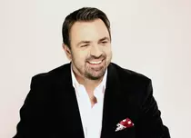 Horia Brenciu a lansat piesa “Seara ta de Crăciun”