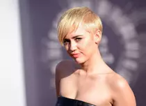 Miley Cyrus, însărcinată?