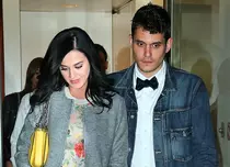 John Mayer a recucerit-o pe Katy Perry