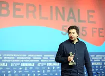 Regizorul Radu Jude a câştigat Ursul de Argint pentru „Aferim!”