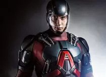 Un nou erou se alătură personajelor din sezonul 3 „Arcașul”