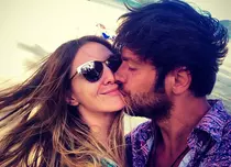 FOTO. Cum a convins-o Radu Vâlcan pe Adela Popescu să ia primul avion spre Thailanda