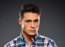 Colton Haynes (Roy Harper) părăsește „Arcașul”