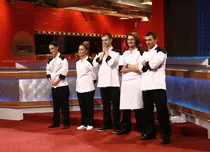 Pentru ce vedete gătesc concurenții ”Hell’s Kitchen – Iadul bucătarilor”