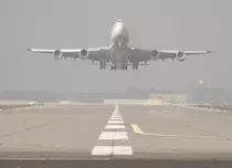 Din iunie, Discovery Channel va difuza seria originală „Mega aeroportul”