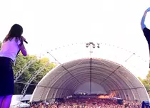 Alexandra Bădoi a cântat pe aceeași scenă cu Armin Van Buuren