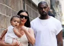 Kim Kardashian şi Kanye West îşi ţin banii separat