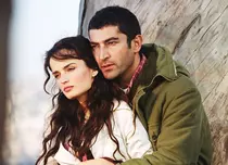 Serialul turcesc „Viaţă nedreaptă” are premiera la Acasă TV