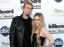 Avril Lavigne divorţează de soţul nr. 2, Chad Kroeger
