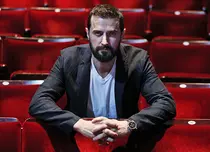 Richard Armitage („Hannibal”) are un serial nou!