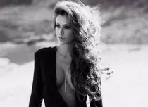 Băiatul lui Ninel Conde a împlinit un an. Cum l-a sărbătorit vedeta?