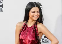 “Fashion Police”, ediție dedicată American Music Awards 2015