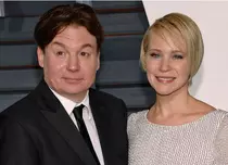 Mike Myers a devenit tată pentru a treia oară