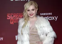 Abigail Breslin este protagonista remake-ului „Dirty Dancing”