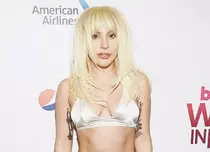 Lady Gaga a primit un ponei de Crăciun