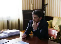 Două cazuri pline de intrigă, în serialul românesc “Deschide ochii”