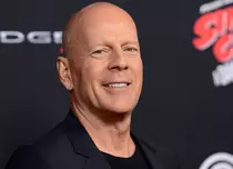 Bruce Willis îl înlocuieşte pe Charles Bronson în „Death Wish”