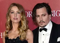Deja?! Amber Heard divorţează de Johnny Depp