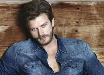 Kivanç Tatlıtug are un nou serial. Cine va fi partenera lui?