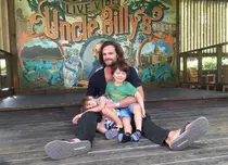 FOTO. Jared Padalecki va deveni tată a treia oară, în martie