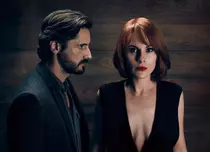 TNT lansează serialul „Un comportament adecvat”, cu Michelle Dockery