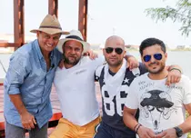 FOTO. Cosmin Seleși și Andrei Ștefănescu, alături de Nea Mărin în prima ediție ”Poftiți la muncă”