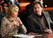 Gary Cole îşi va continua rolul în spin-off-ul „Soţia perfectă”