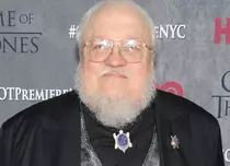 George R.R. Martin crede că va termina următorul volum al seriei „Cântec de gheață și foc” în 2017…