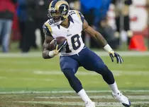 Postul E! difuzează, în premieră, seria Hollywood & Football