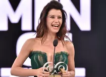 Beren Saat a strălucit la o gală în Turcia. Cum a arătat actrița din „Kösem”