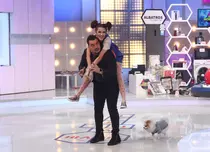 Bursucu’ și Ana-Maria Barnoschi dau în mintea copiilor la „Roata norocului”